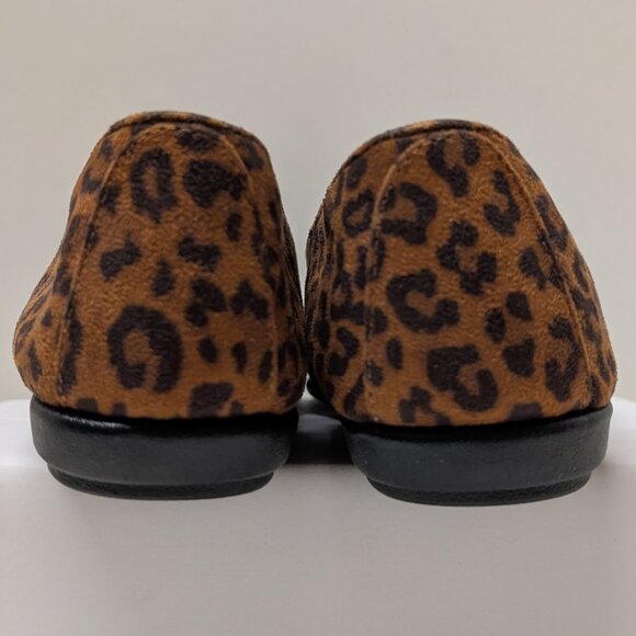 Aerosoles 'Betunia' Loafer in Leopard Print - Picture 9 of 16